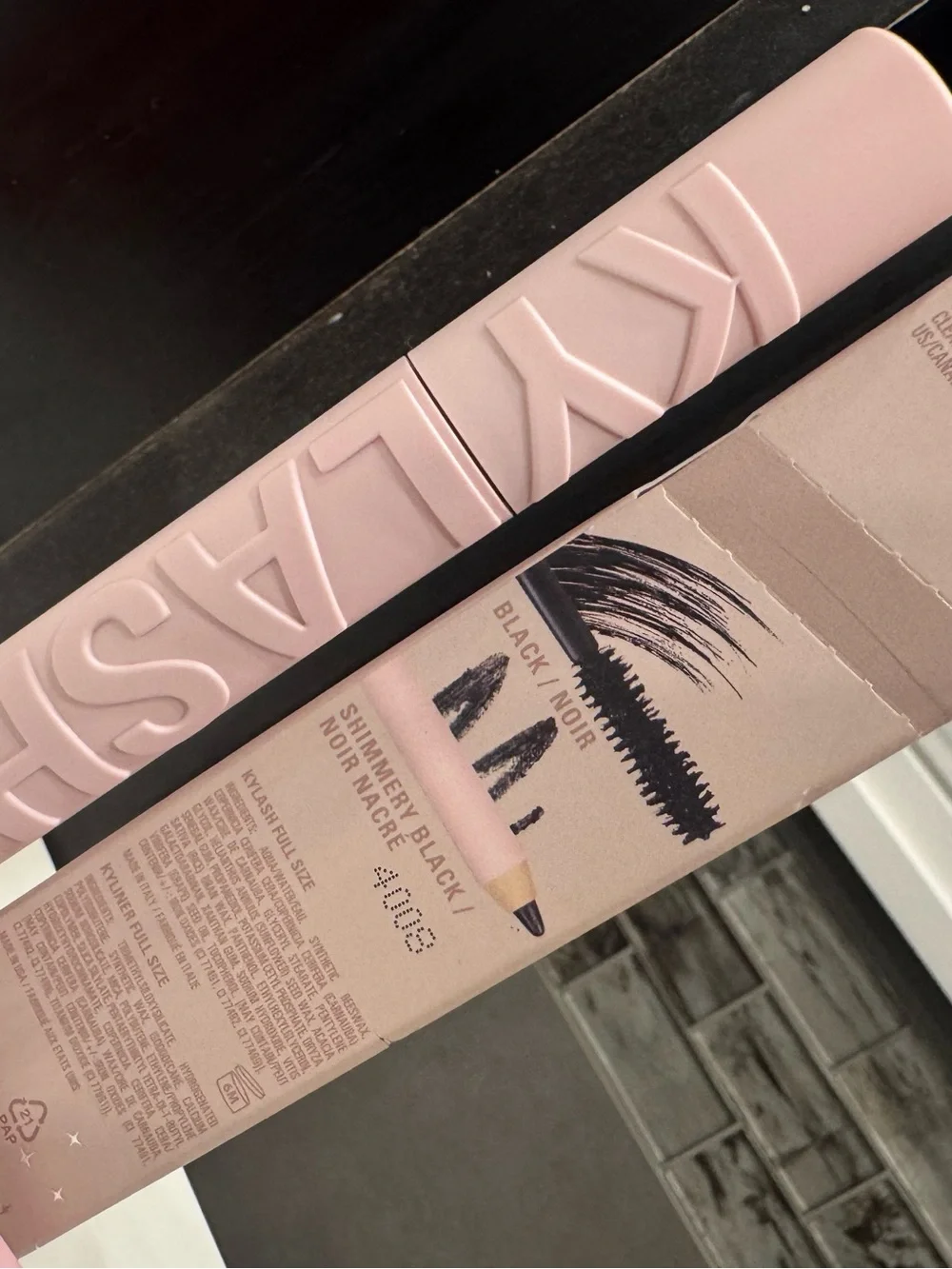 Kylie Cosmetics Kylash Eye Set
